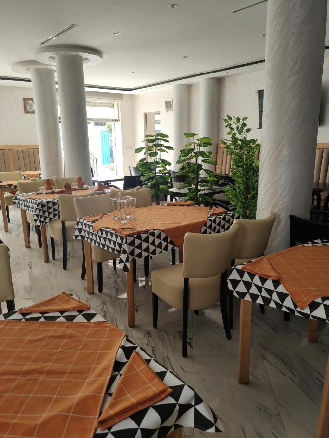 Hotel Castiya 米迪克 外观 照片